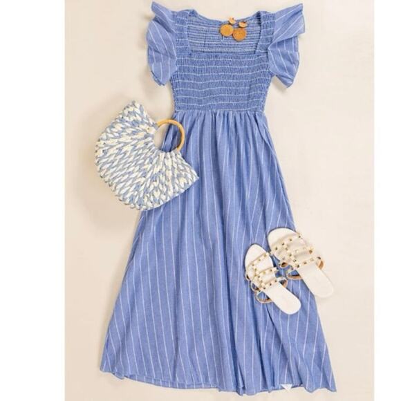 Cupshe Blue Pinstriped Smocked Maxi Beach Dress Ruffle Cap Sleeve Size Large NEW - Picture 5 of 13